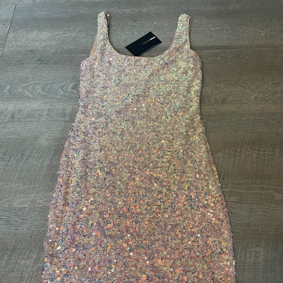 NWT New Year Sparkly sequence mini bodycon size small - Picture 4 of 6